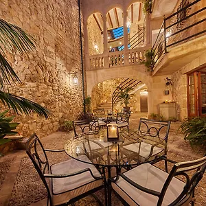cas-comte-petit-hotel-spa.balearic-islands.net/