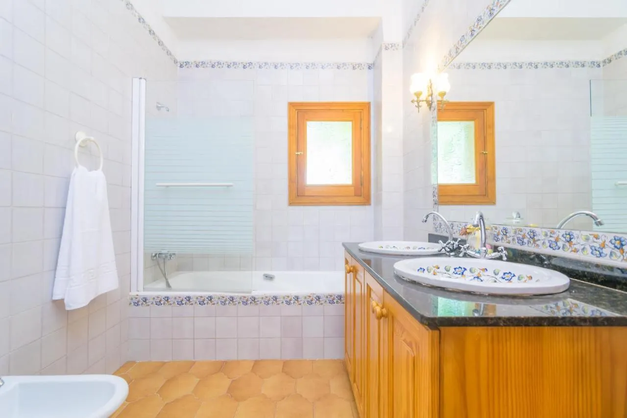 Finca Son Amora Hotel Son Ferriol Guest house